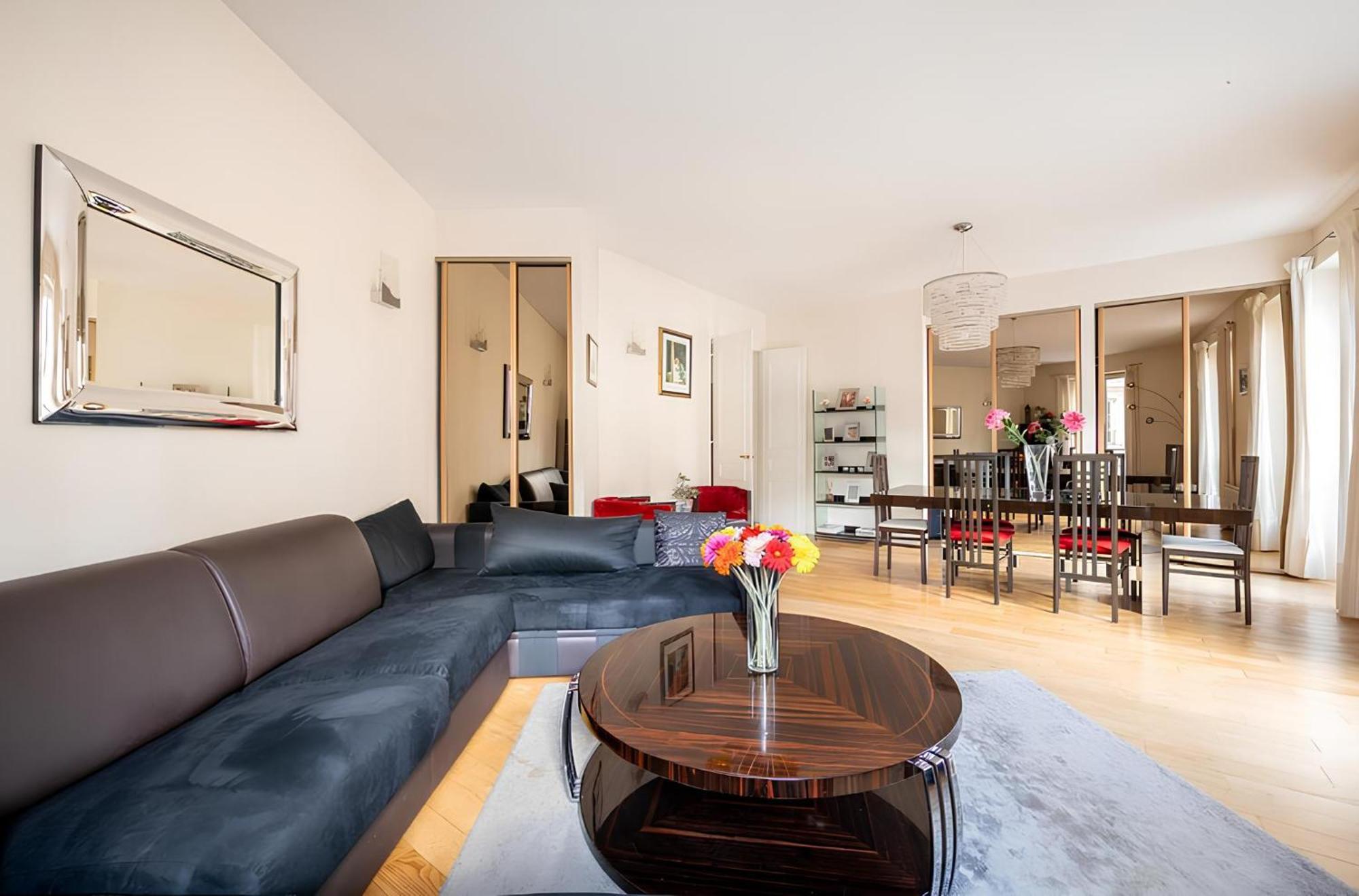 Luxury 2 BR Saint-Honoré Parigi Esterno foto